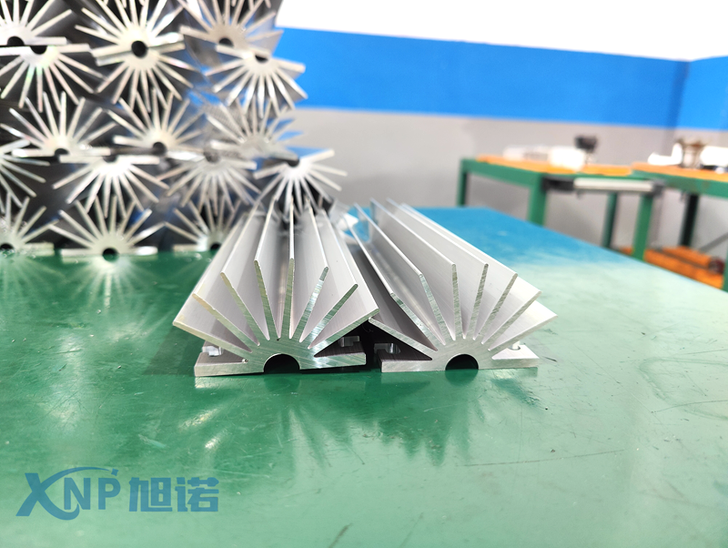 铝型材散热器CNC加工